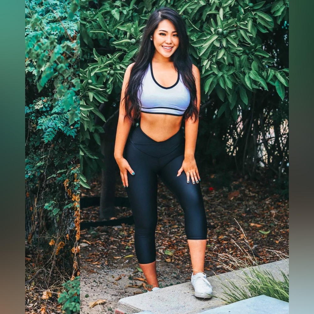 Obsession Shapewear Capri leggings (color black)